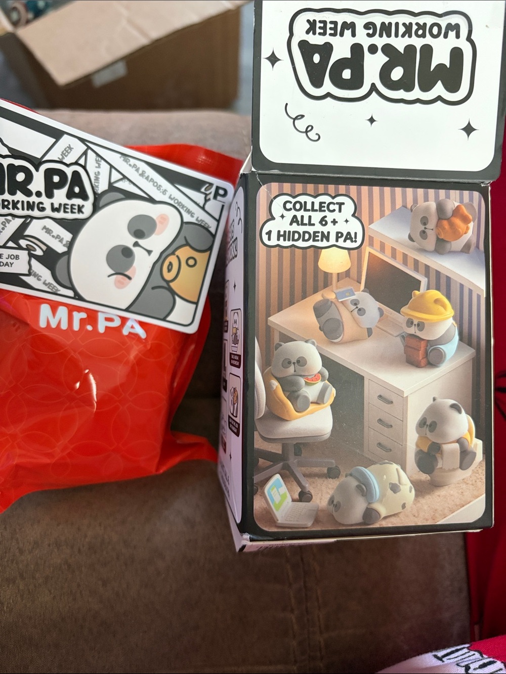 Mr. Pa Working Week Blind Box Collectible -